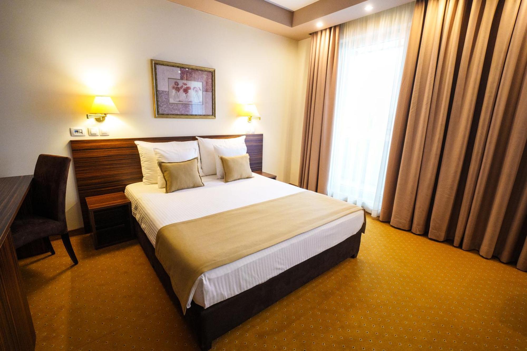 רומה Hotel Monogram Park מראה חיצוני תמונה