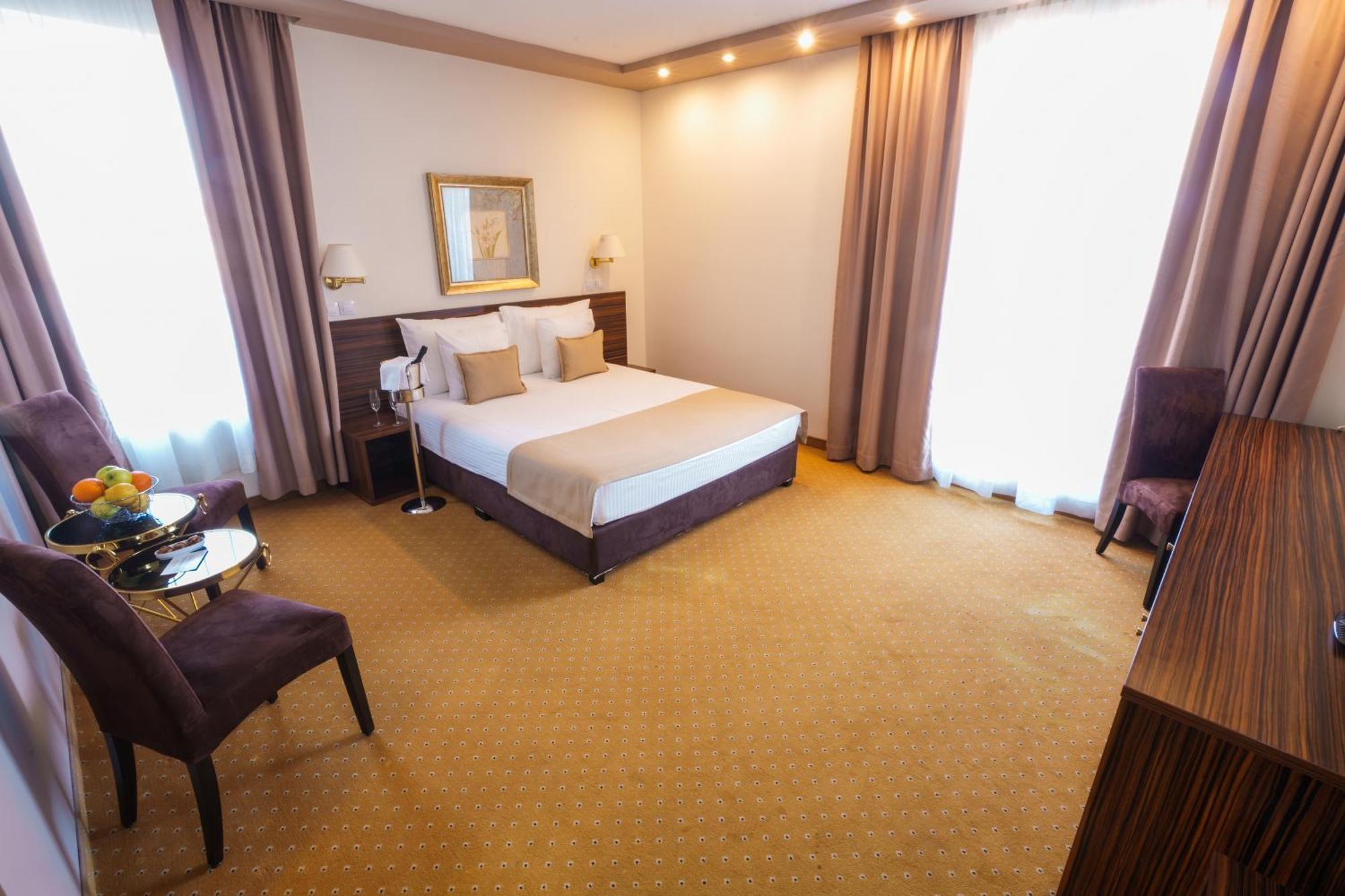 רומה Hotel Monogram Park מראה חיצוני תמונה