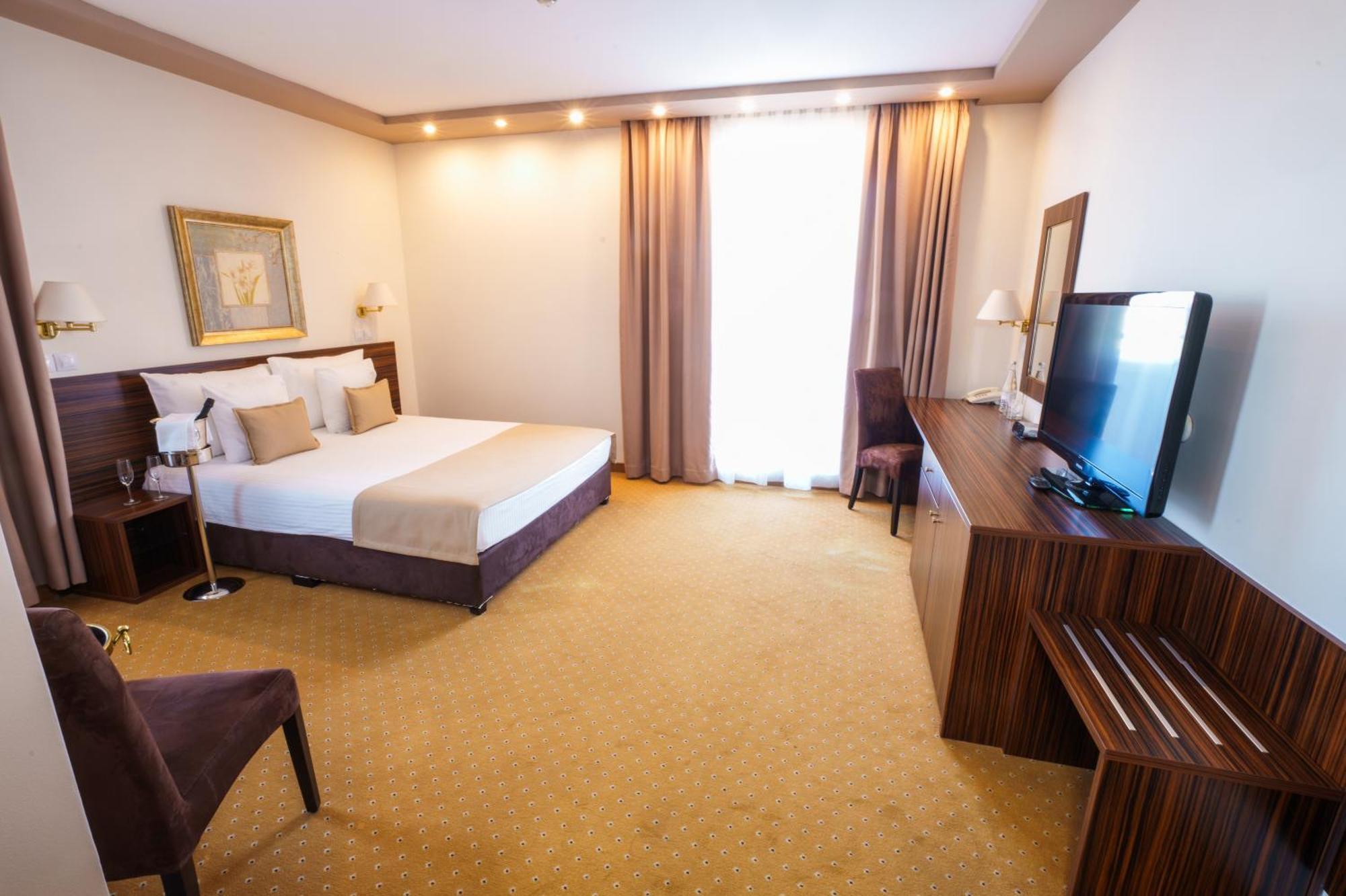 רומה Hotel Monogram Park מראה חיצוני תמונה